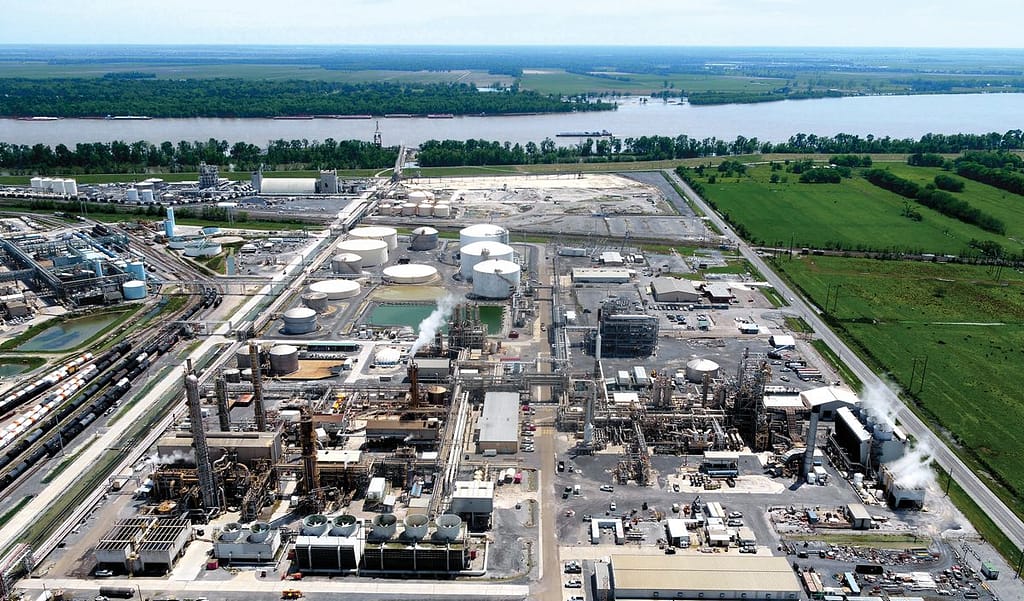 Professional Industrial Softwashing services